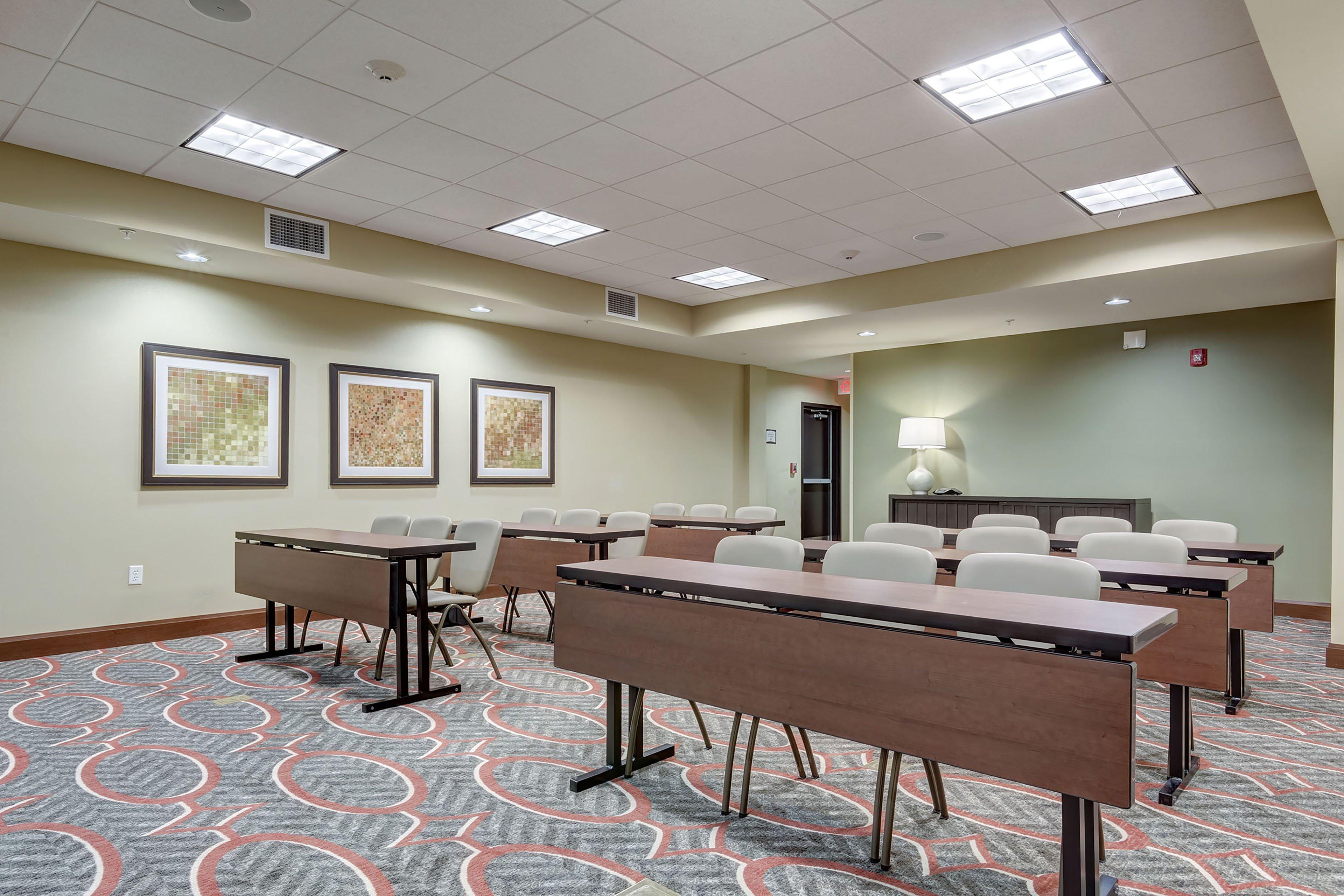 Staybridge St Louis - Westport By Ihg 2*