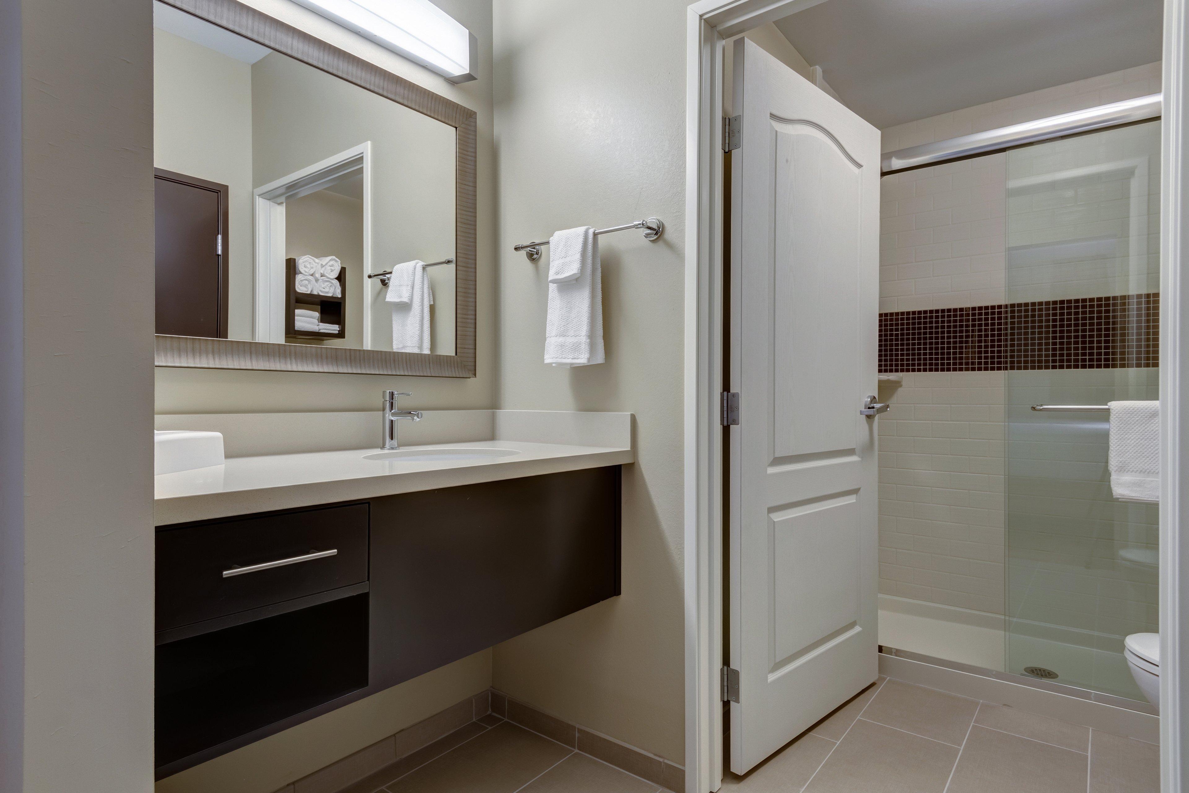 Staybridge St Louis - Westport By Ihg Hotel 2*