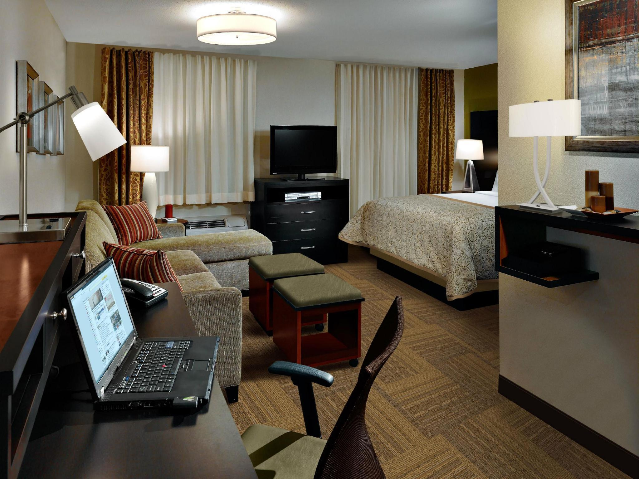 Hotel Staybridge St Louis - Westport By Ihg 2*
